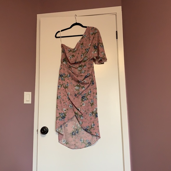 Asymmetric One Shoulder Floral Dress - Picture 3 of 9